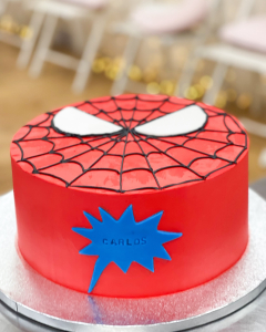tarta-layer-cake-spiderman-cookies-paradise-barcelona